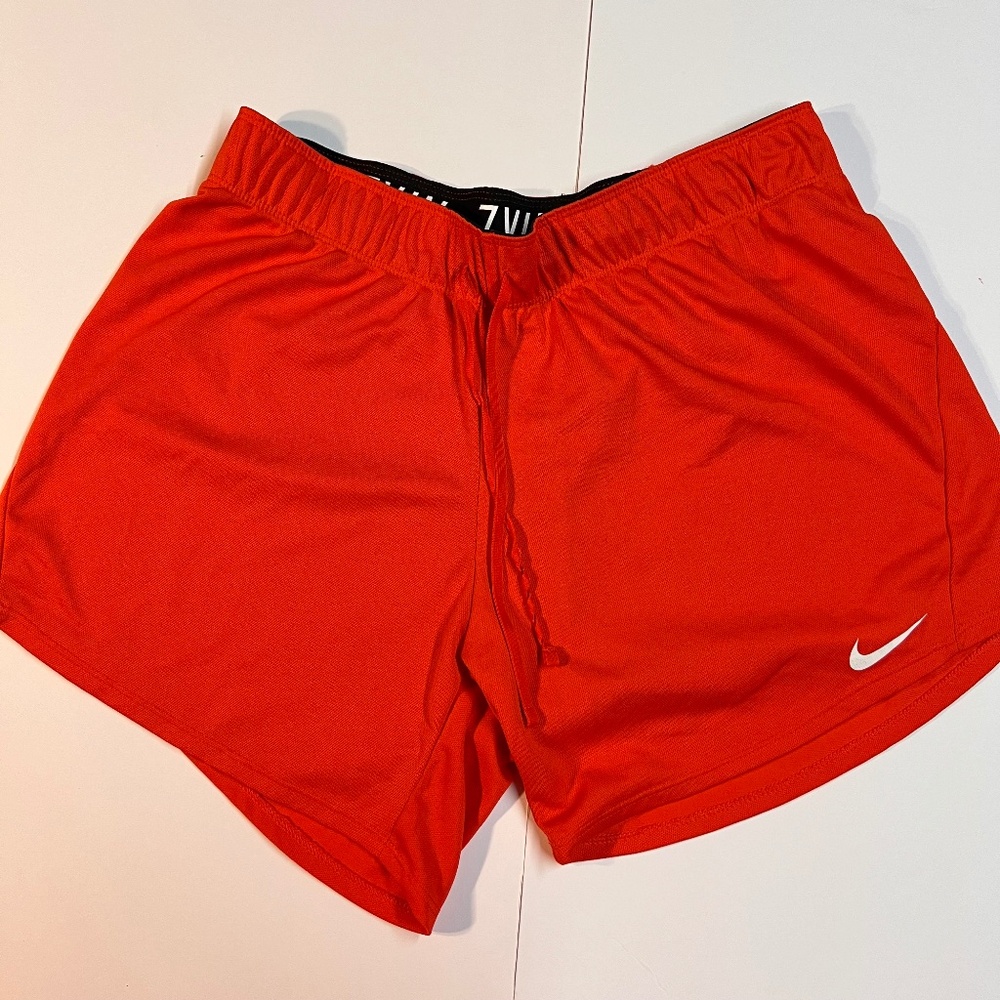 Womens Nike Dri Fit Shorts Athletic Running Golf Tennis Orange Coral Color Sze M